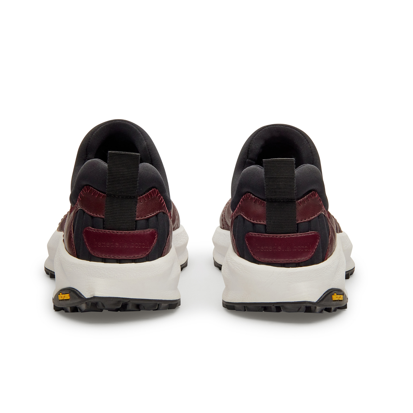 스니커 김 보르도