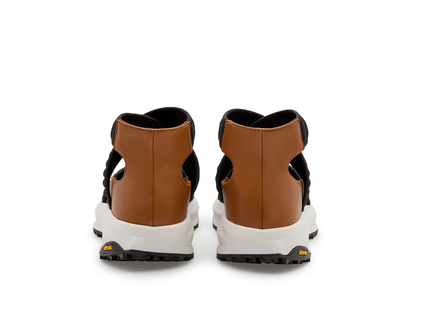 스니커즈 브레라 헤이즐넛