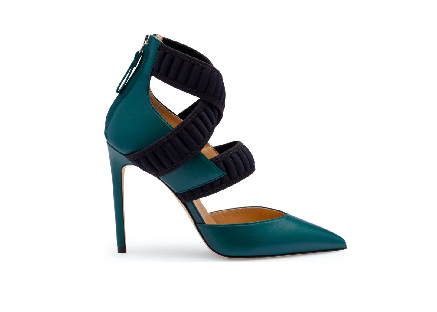 스포르차 데콜테 페트롤리오