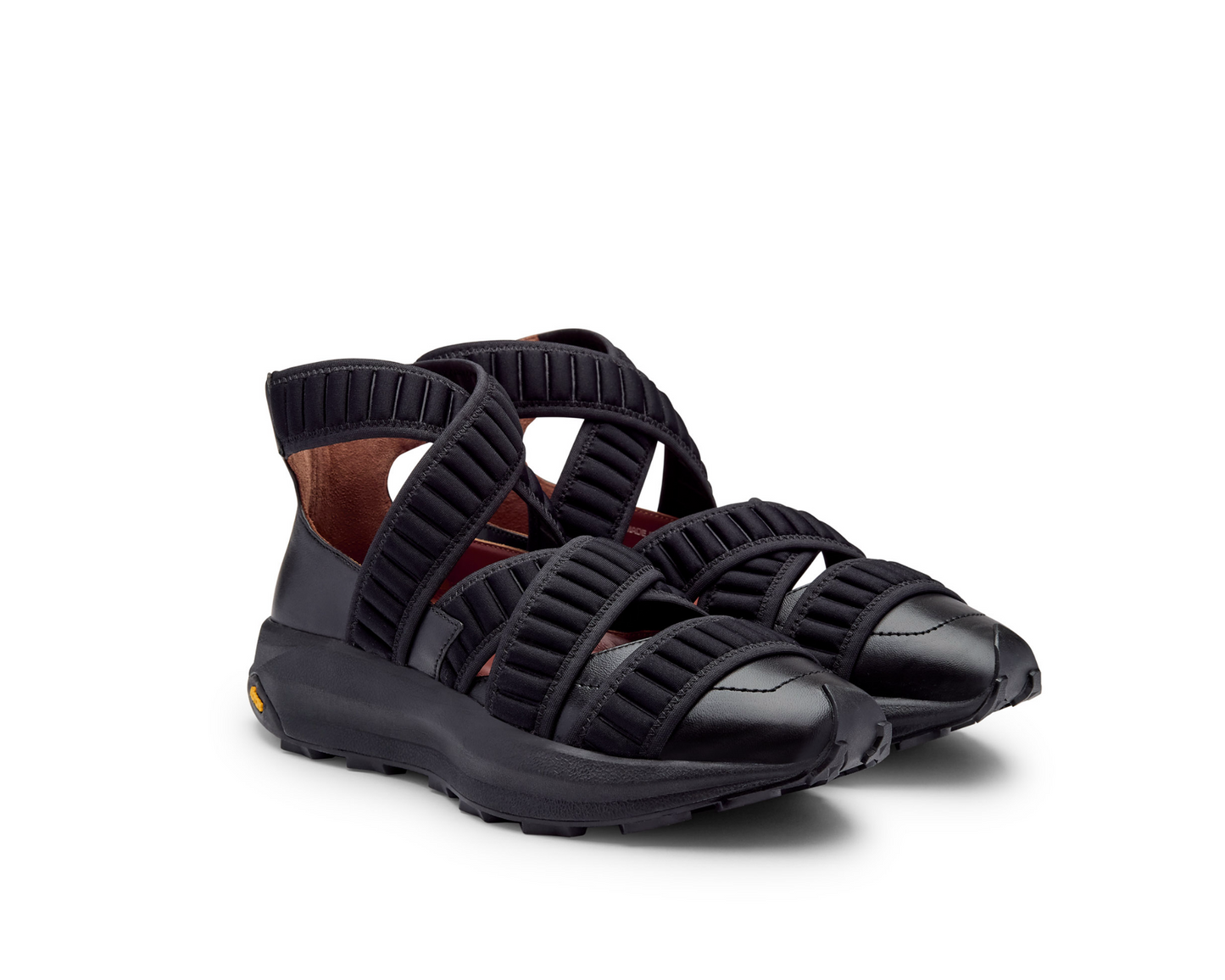 Brera All Black Sneaker