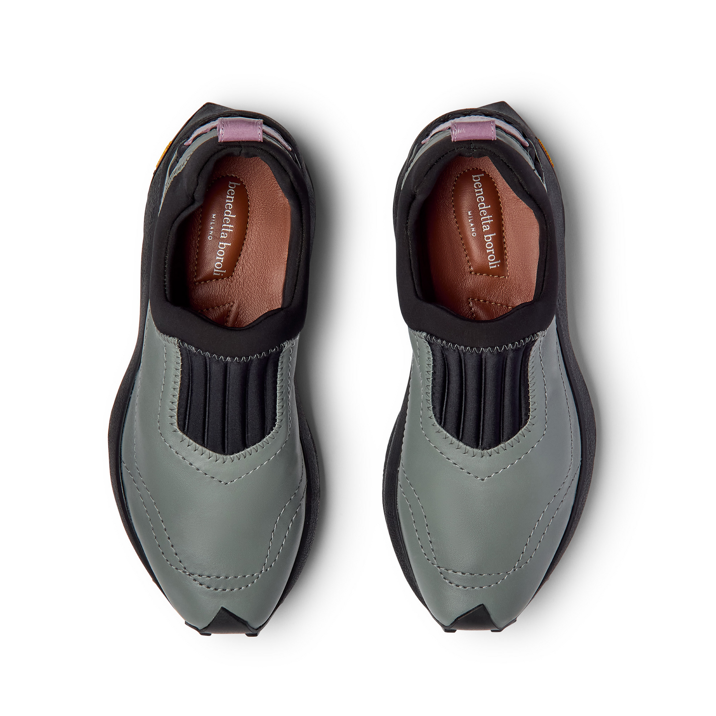 스니커 김 보르도