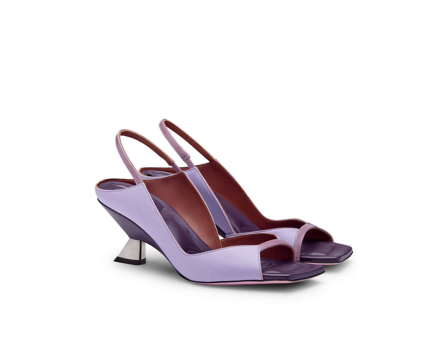 노라 샌들 라일라