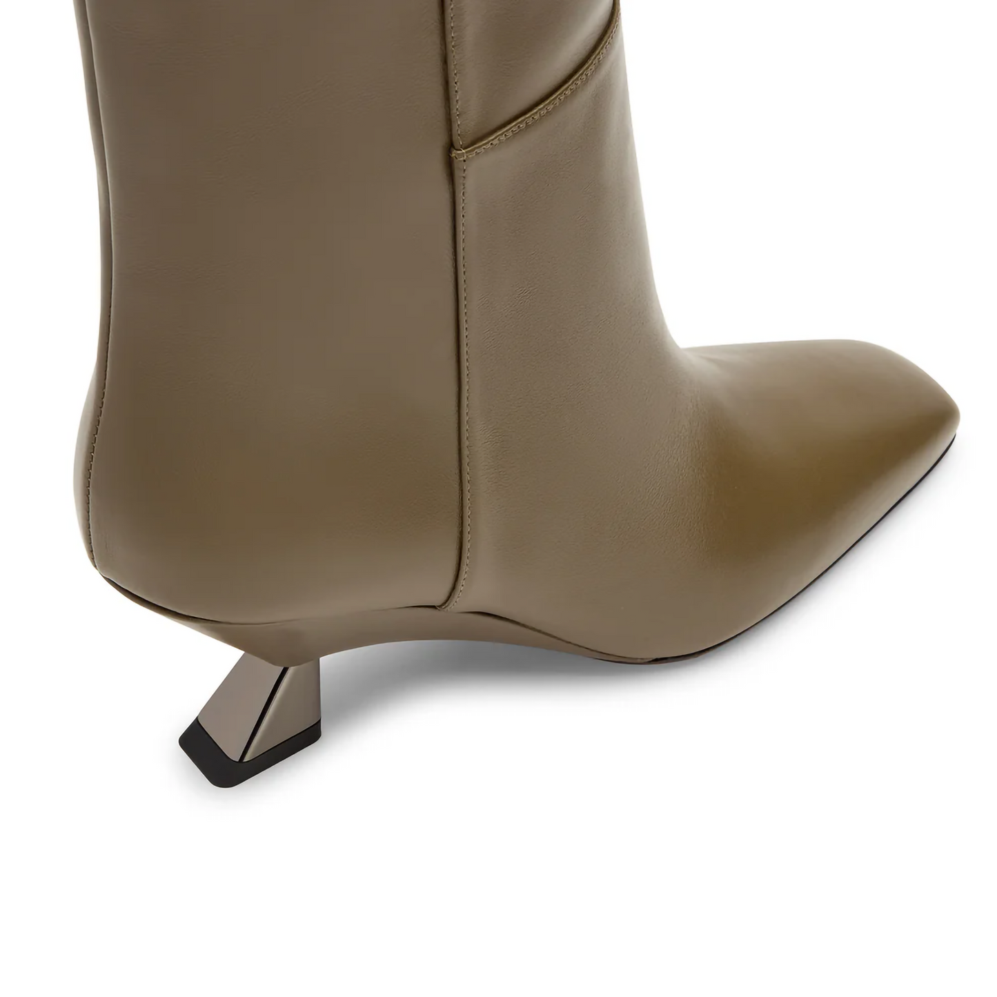 스티발레 페트라 카키