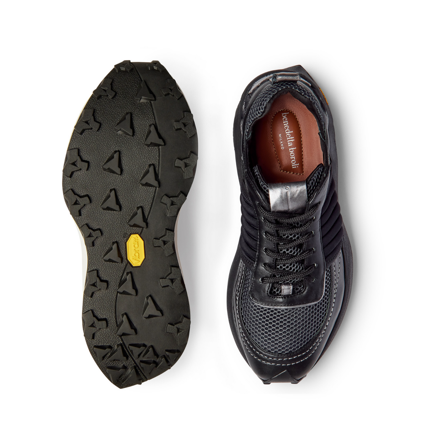 Uri All Black Sneaker