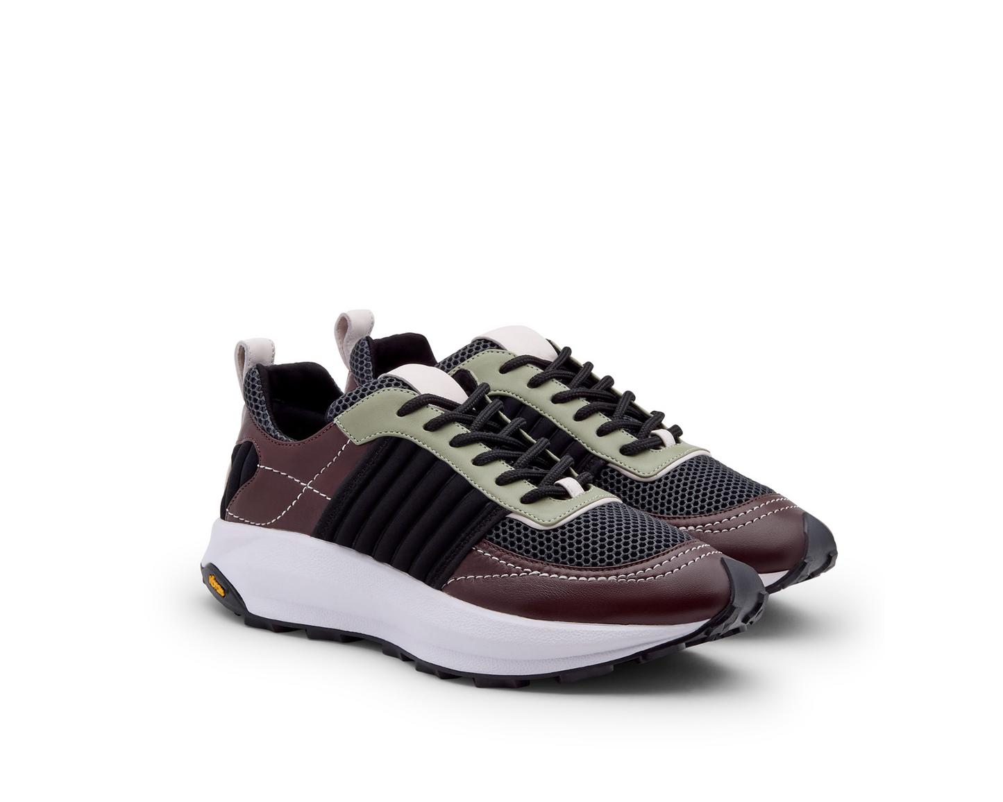 스니커즈 Uri Moka